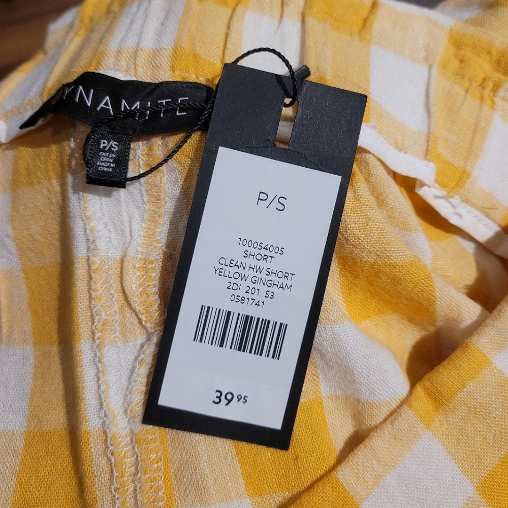 ๐ 4/$20 | Gingham Shorts - Picture 7 of 10